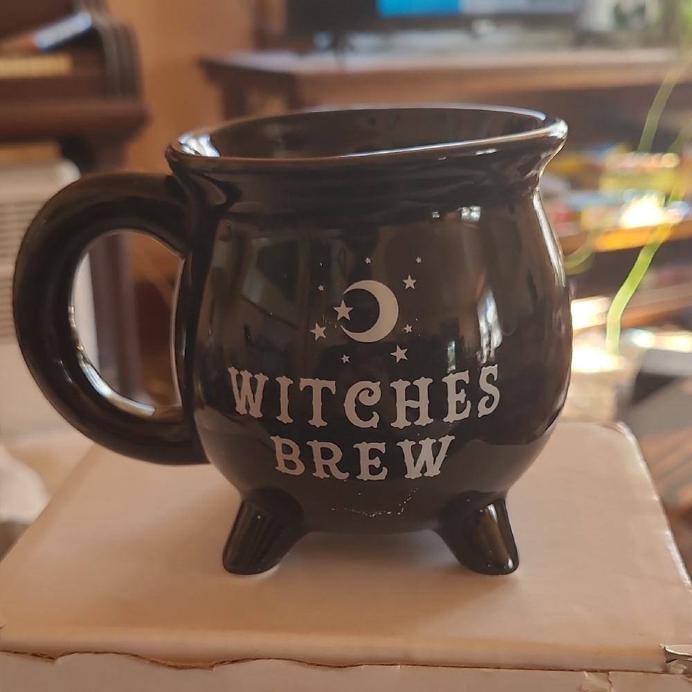 Black Witches Brew Cauldron Mug